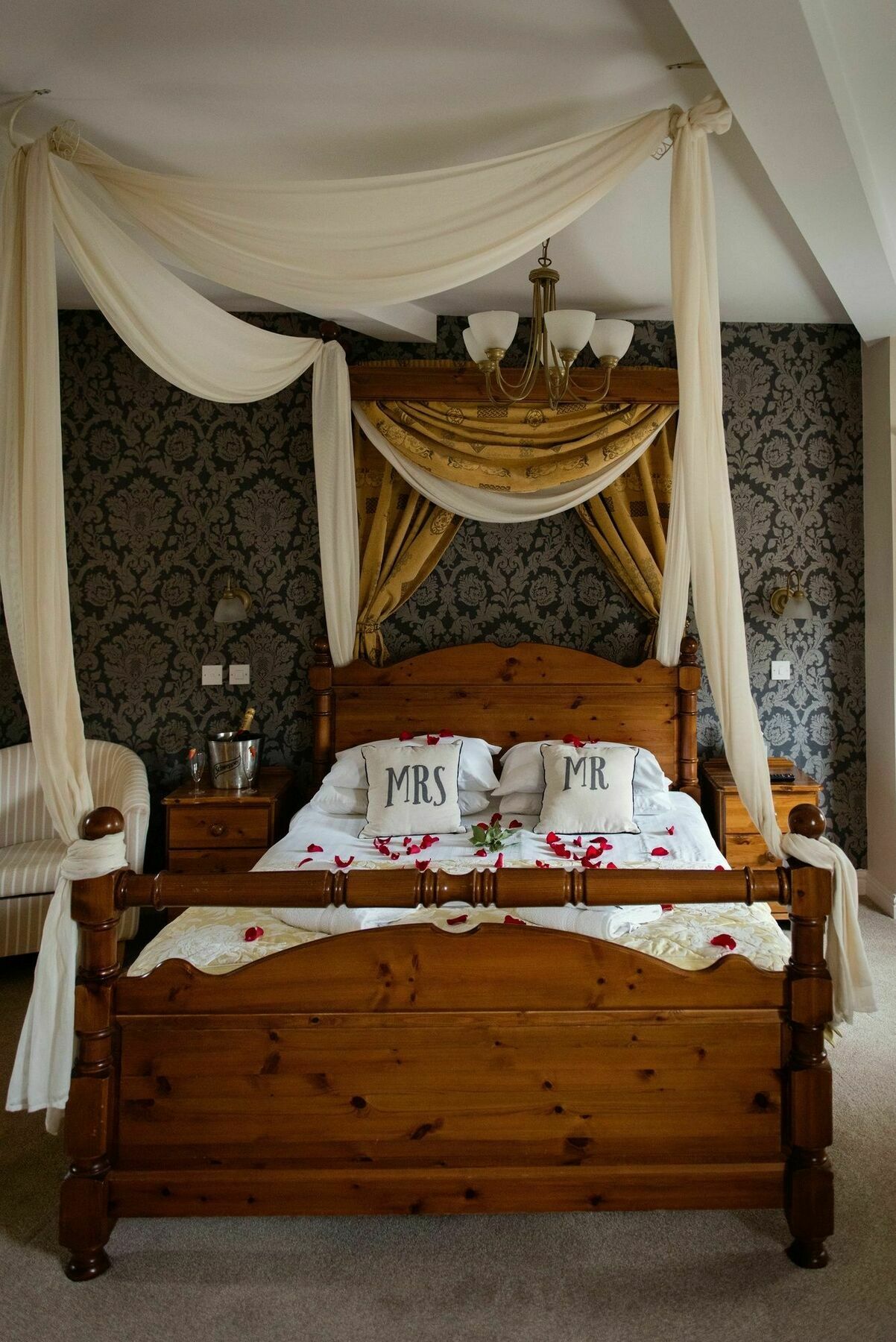 Whiston Hall Екстериор снимка